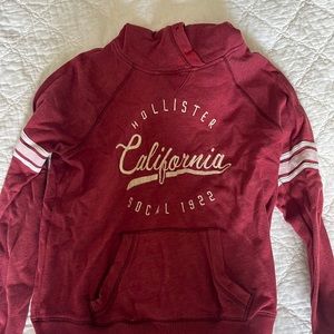 Burgundy sweatshirt